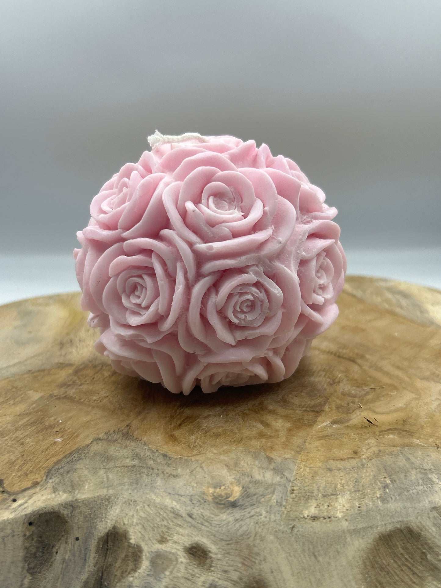 Bougie boule rose