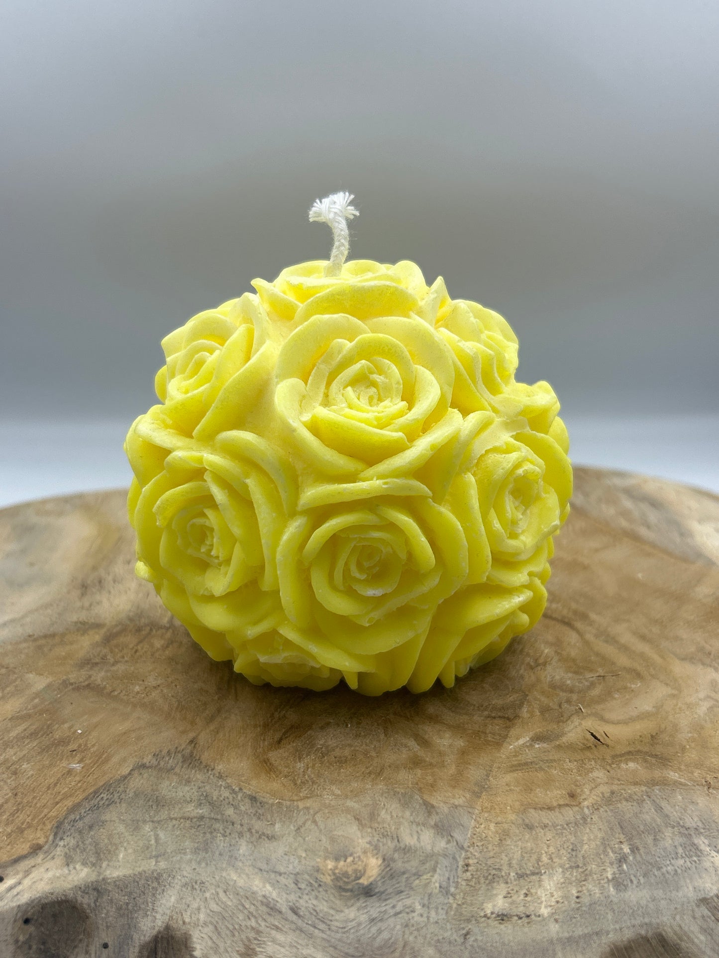 Bougie boule rose